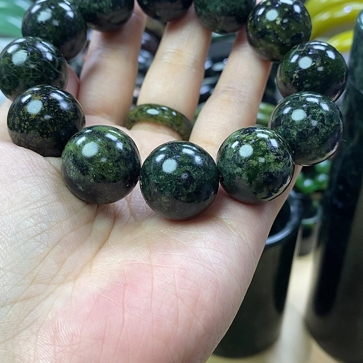 蛇纹石玉未镶嵌卡20手串