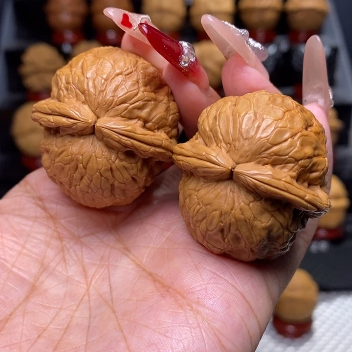 文玩核桃把件小*师金龟玉甲8号