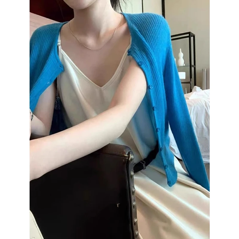 克莱因蓝薄款冰丝防晒针织开衫女2025新款夏季吊带裙外搭空调披肩