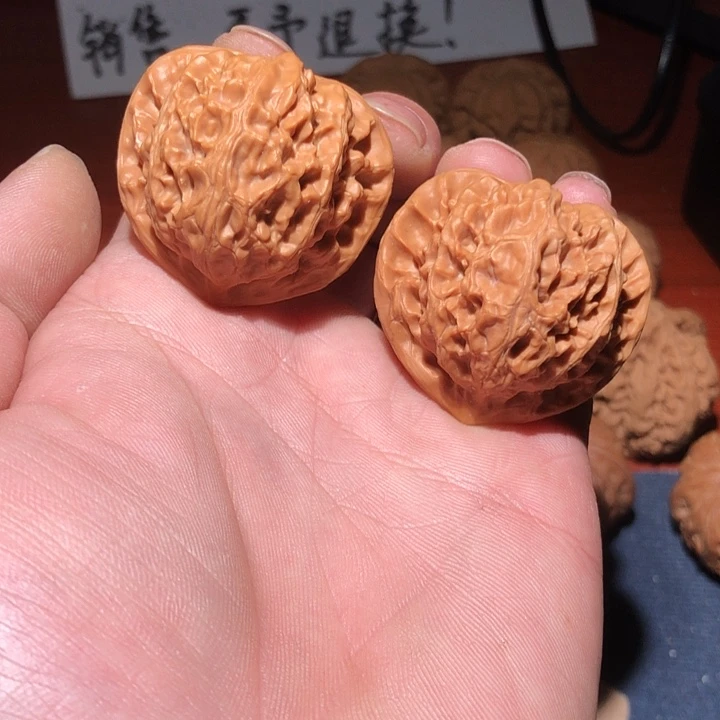 文玩核桃吊坠41 38 37吊坠文玩核桃竞拍01