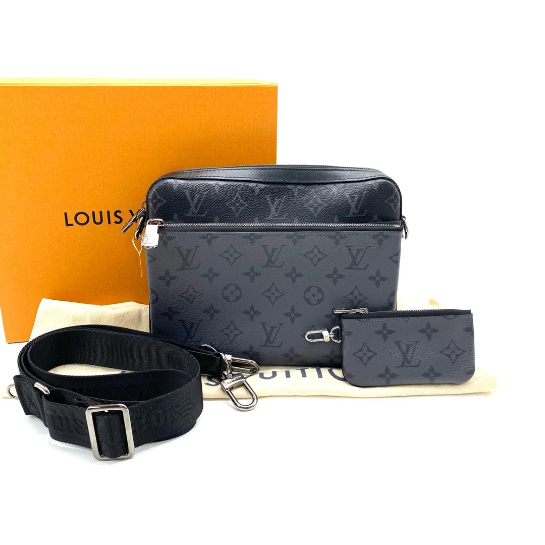 99新 LouisVuitton/路易威登 新款黑武士三合一斜挎包  尺寸25/18
