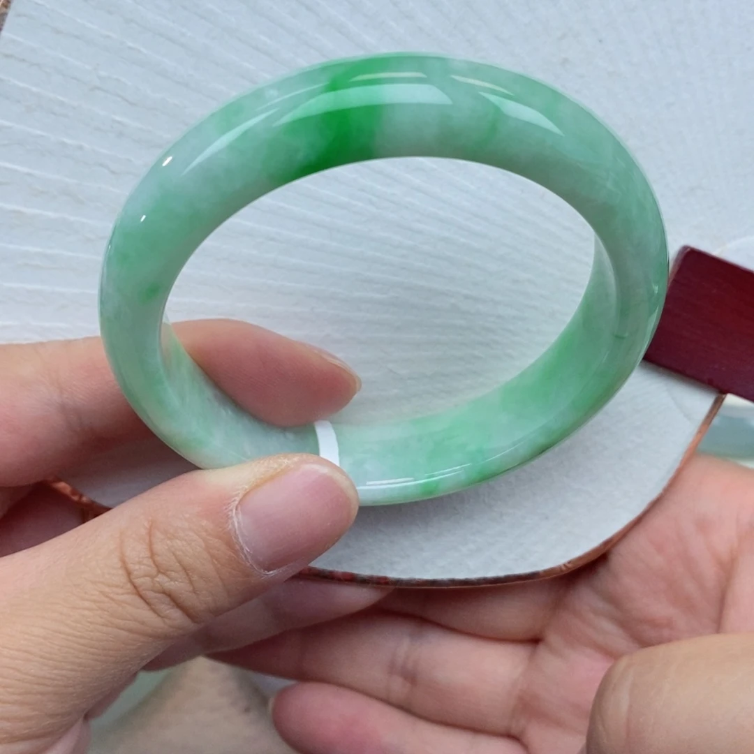 【闪购商品】翡翠手镯未镶嵌天然翡翠手镯