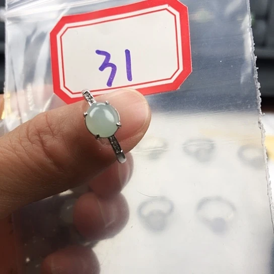翡翠未镶嵌戒指缅甸