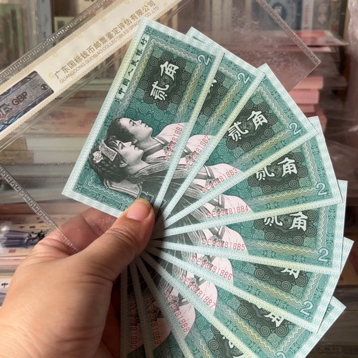 8002、标豹子888———