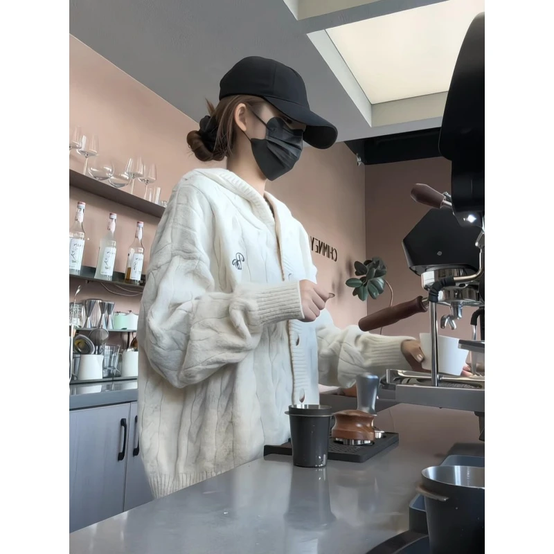 MARIE.COCO2025秋冬韩系慵懒感针织连帽衫高级百搭百褶半身裙套装