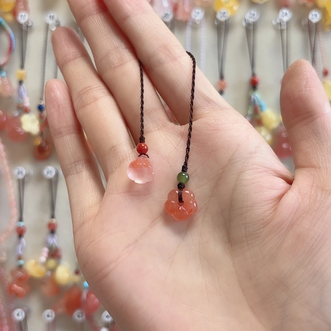 南红玛瑙未镶嵌吊坠(赠链)