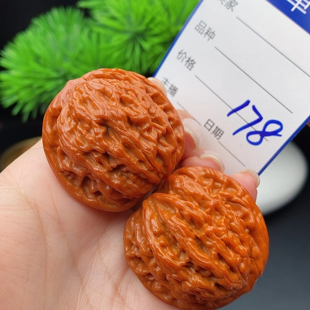 文玩核桃把件40虎头178