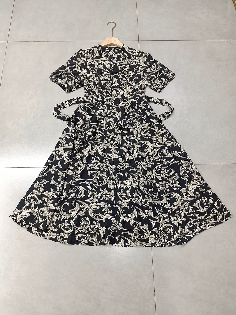 0318【裙长110】v领碎花连衣裙女2025夏季新款时尚气质显瘦中长裙