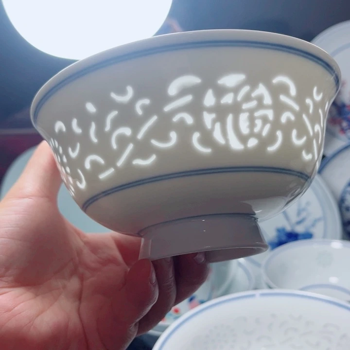 青花玲珑6寸面碗满雕双福双线
