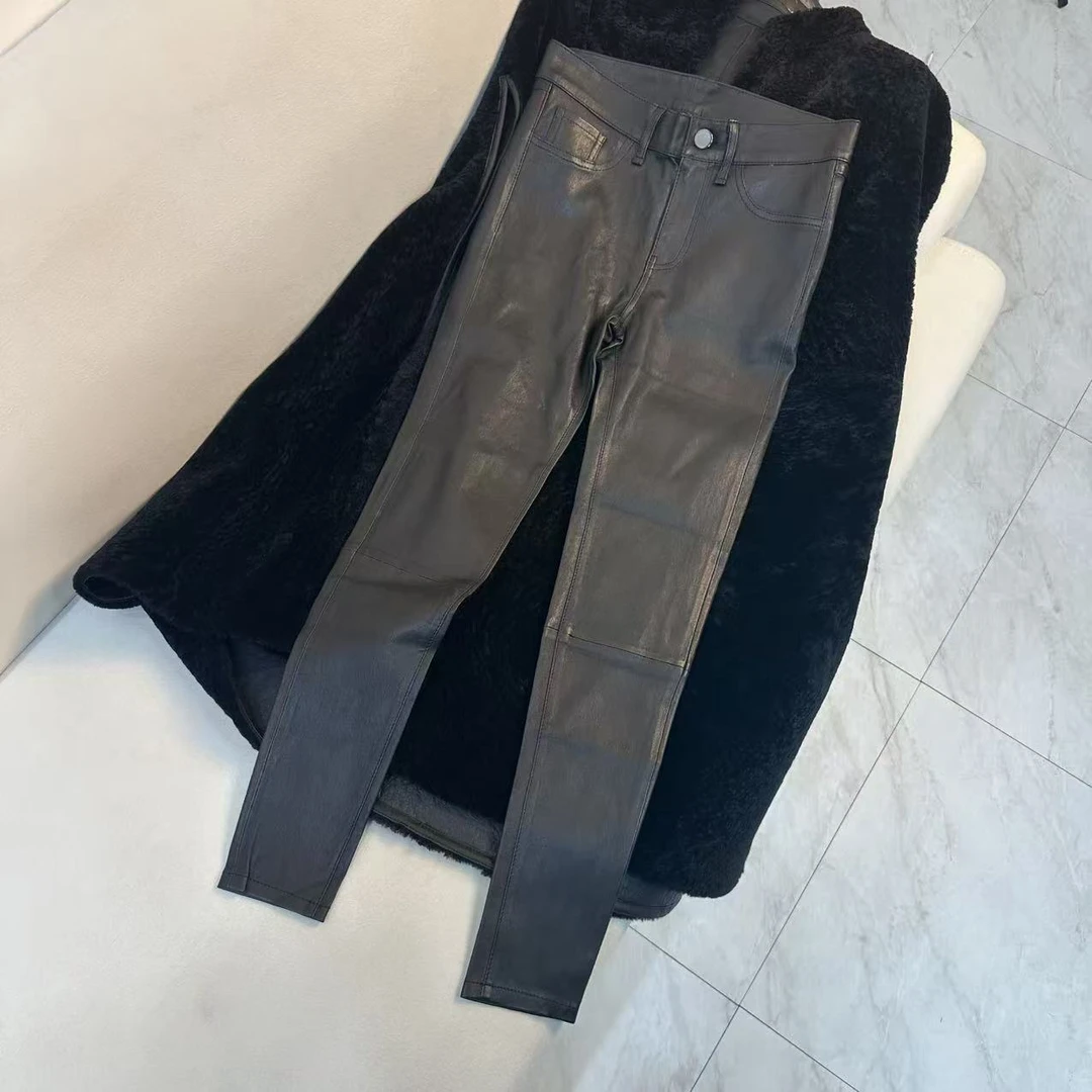 黑色修身弹力皮高腰小脚皮裤