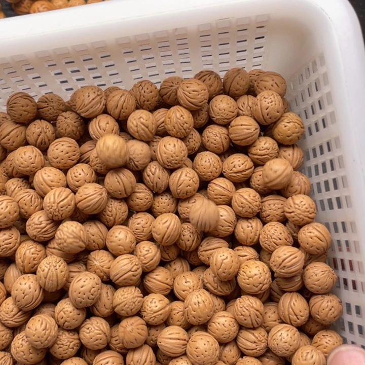 ****谭手串/手链核桃散籽批发小桃核200