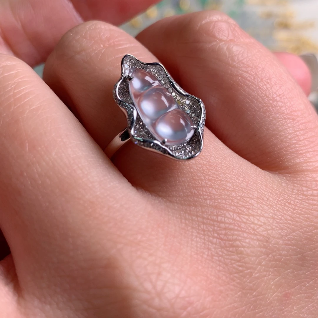 18K金镶嵌戒指翡翠吊坠