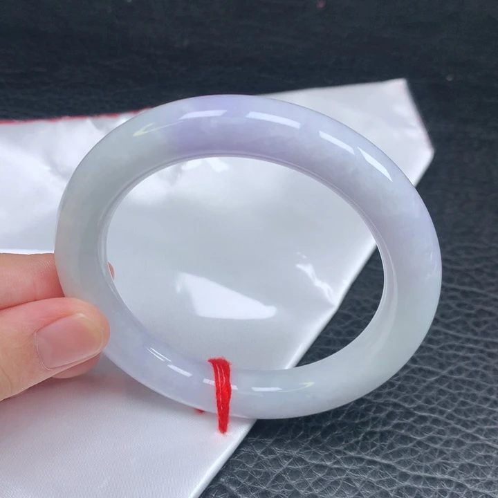 翡翠手镯（圆镯）未镶嵌
