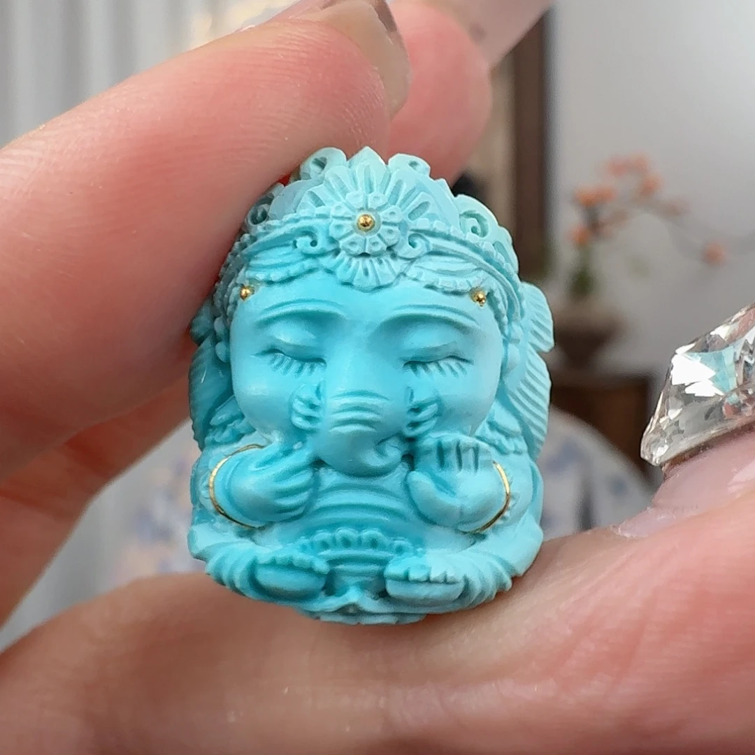 绿松石未镶嵌珠宝奇石