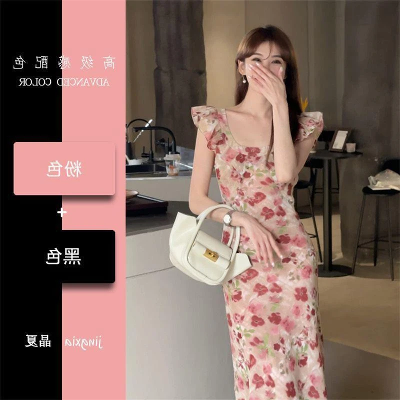 法式复古碎花连衣裙女夏季2025新款飞飞袖设计感收腰显瘦A字长裙