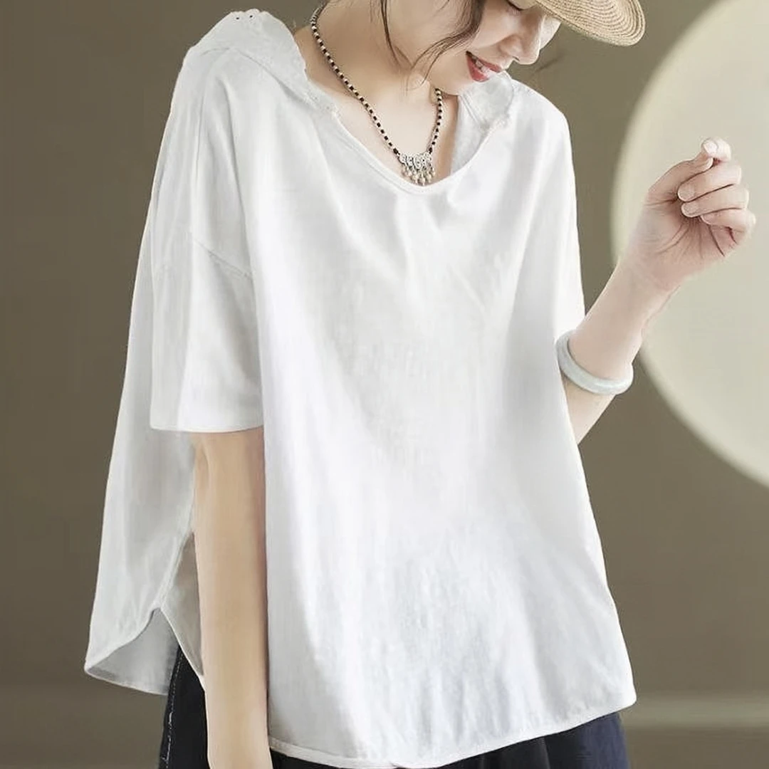 时尚百搭蕾丝连帽T恤