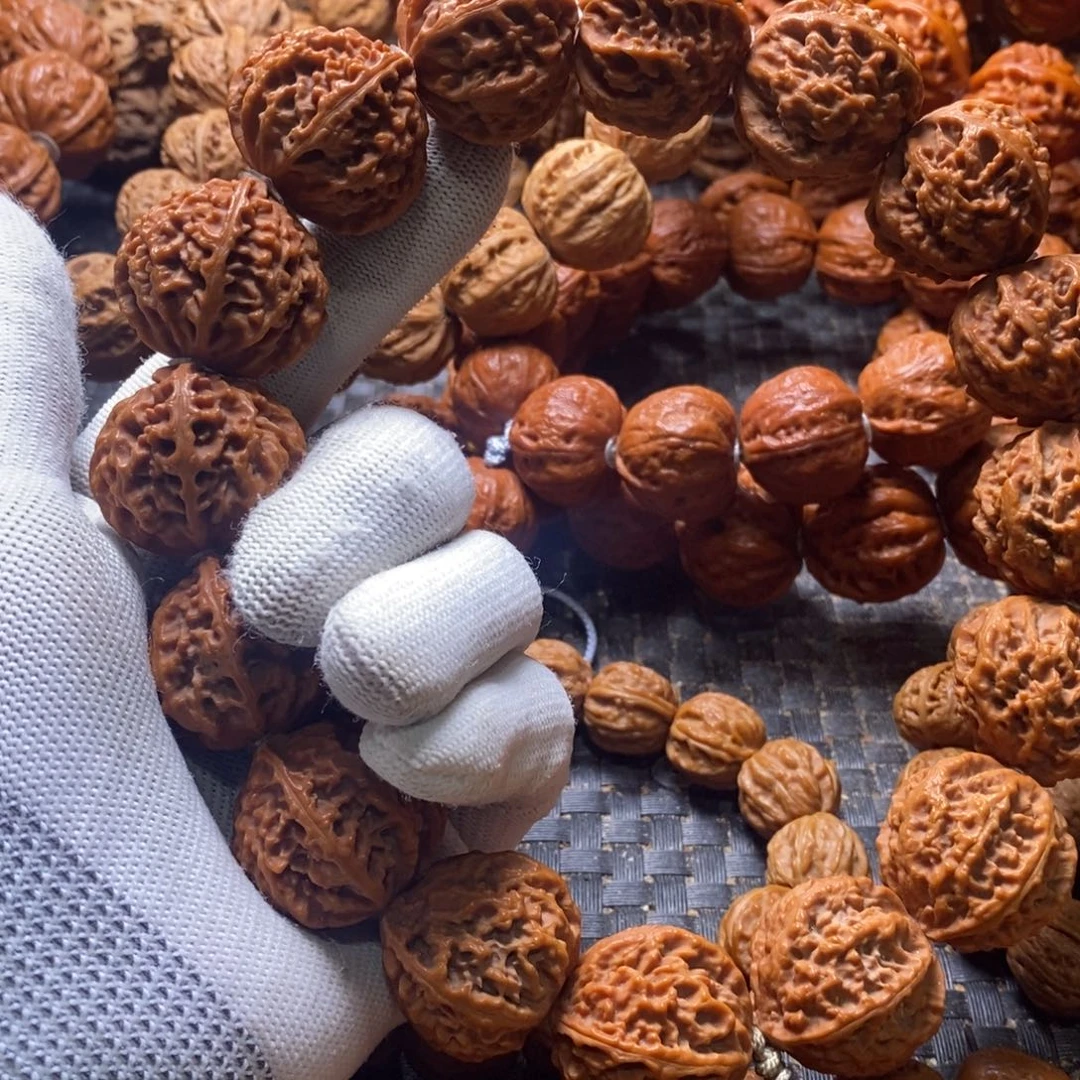 峰***吊坠文玩核桃蚂蚁纹