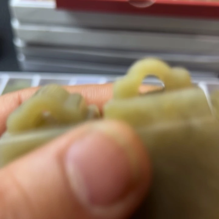 侠***友伊犁石印石2.5*5.0如意两枚