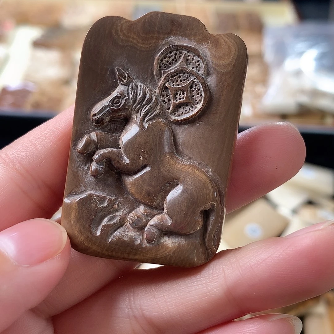 泥塑不打孔联系客服