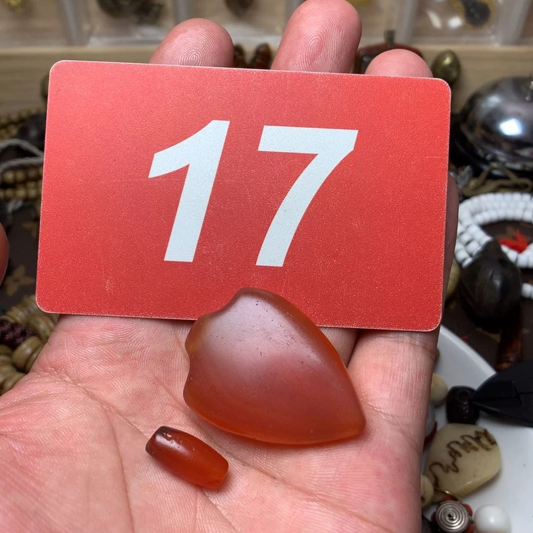 桃核吊坠真*懂………………………………