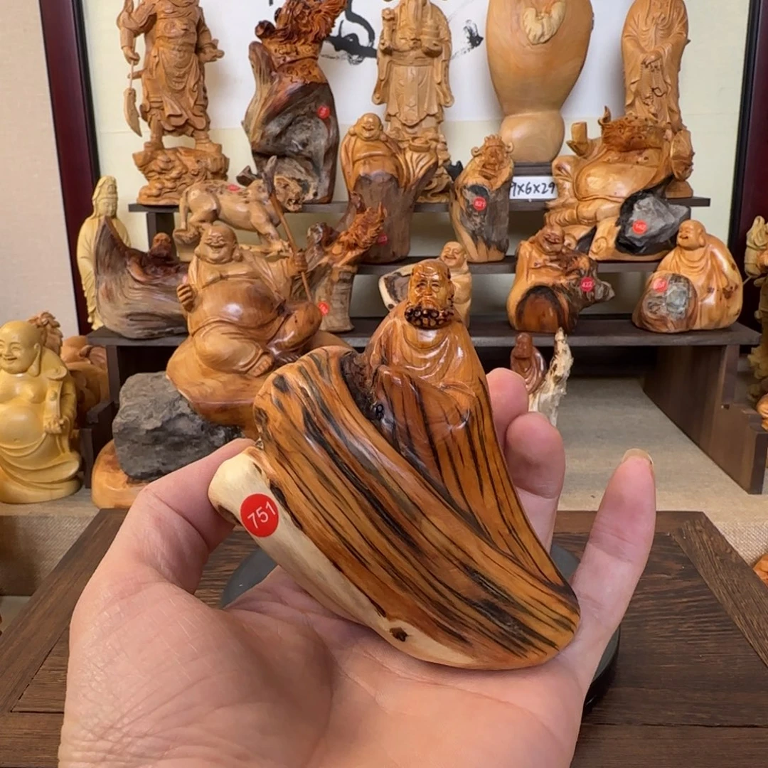 崖柏小木匠艺雕一物一拍