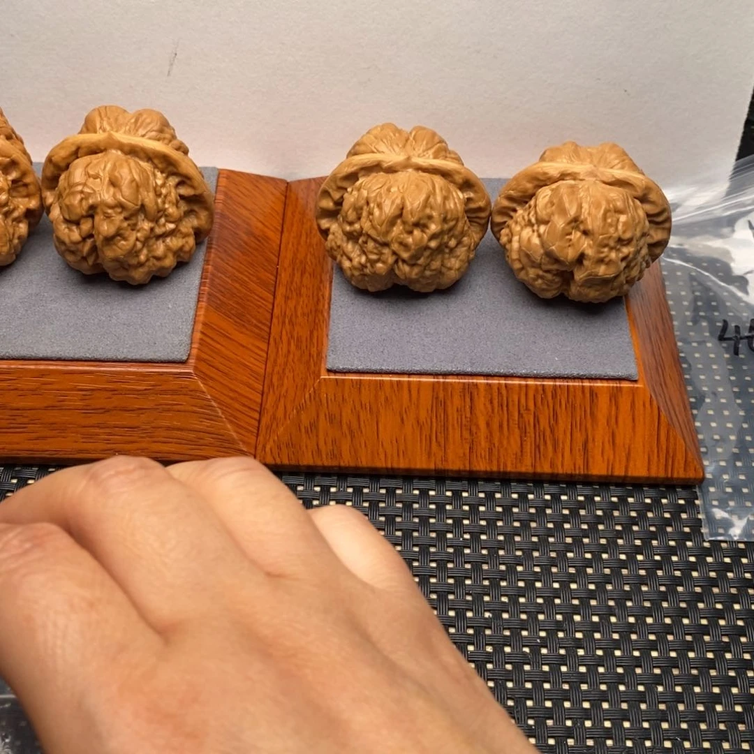 文玩核桃把件42.5左右