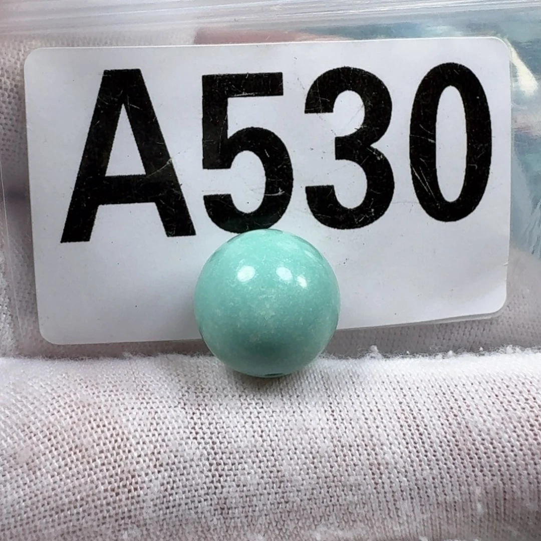 绿松石未镶嵌珠宝奇石13.8