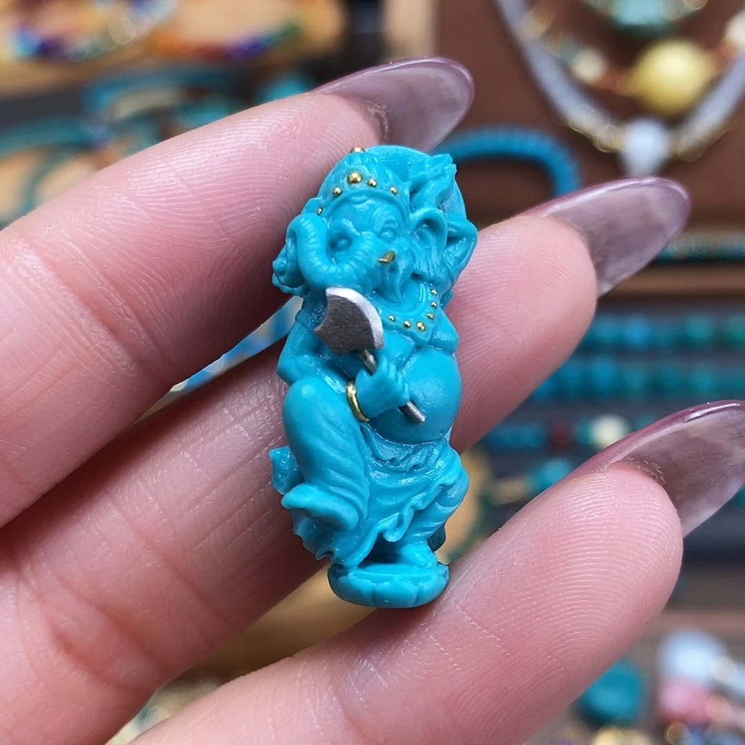 绿松石未镶嵌珠宝奇石