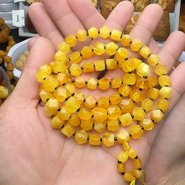 琥珀未镶嵌裸石天然蜜蜡项链