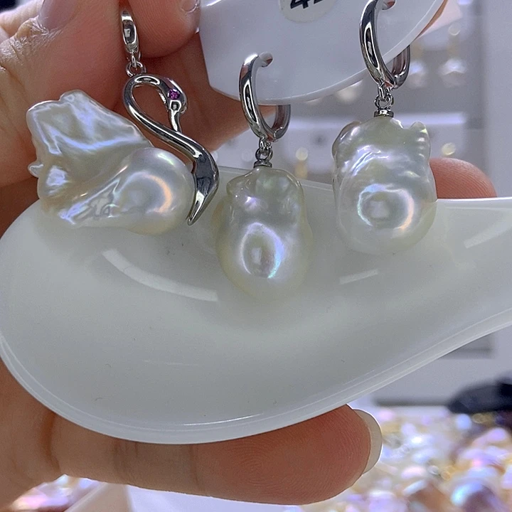 @***呀银S925镶嵌淡水珍珠颈饰42