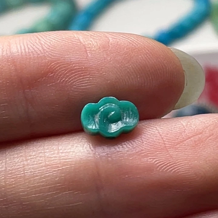 绿松石未镶嵌配饰