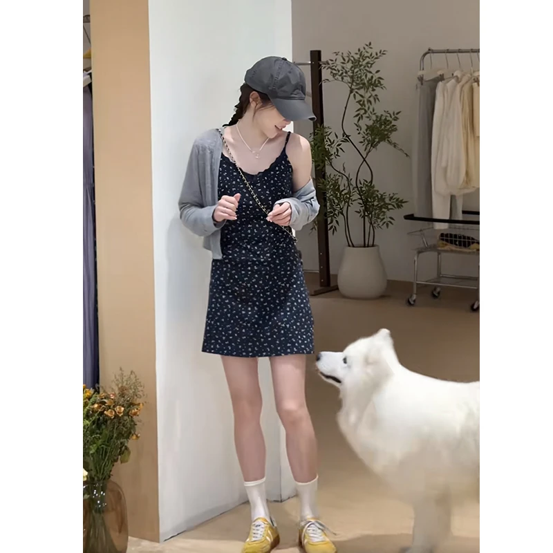 夏季一整套女装2025年新款韩版显瘦气质针织开衫碎花吊带裙两件套