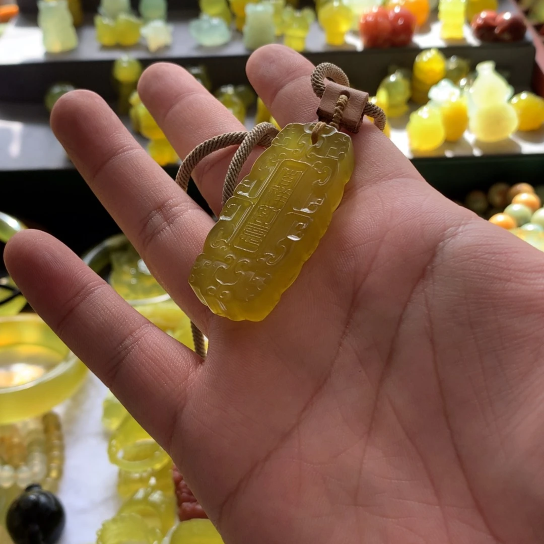 蛇纹石玉吊坠未镶嵌X**9