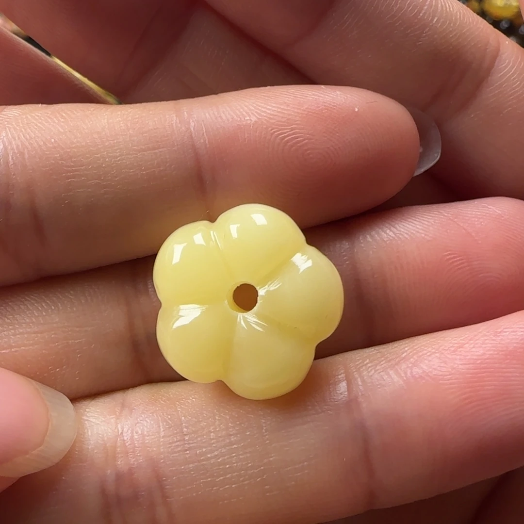 蜜蜡未镶嵌颈饰天然蜜蜡花花吊坠