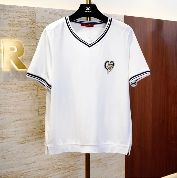 【白色LOVE V领短袖】夏季休闲时尚显瘦减龄高档薄款短袖T恤女上衣