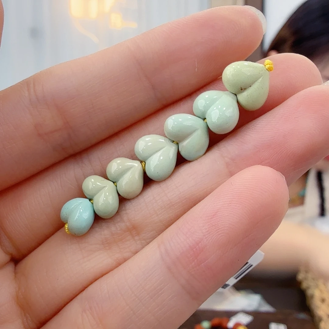 绿松石未镶嵌珠宝半成品