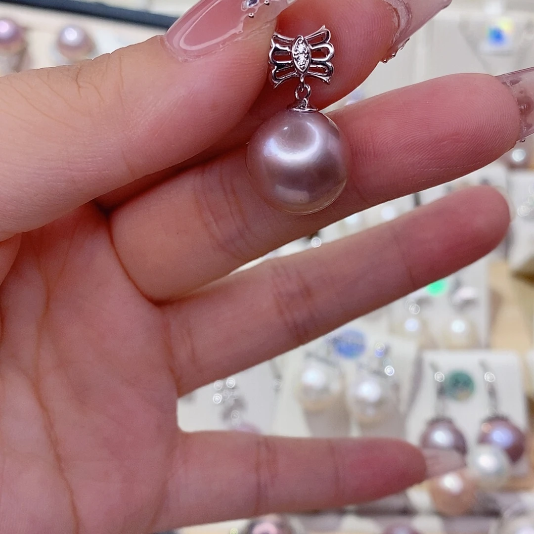 淡水珍珠银S925镶嵌吊坠(赠链)