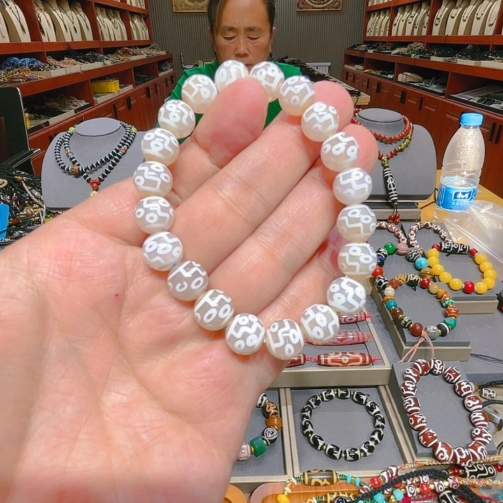 未镶嵌玛瑙/玉髓珠宝奇石