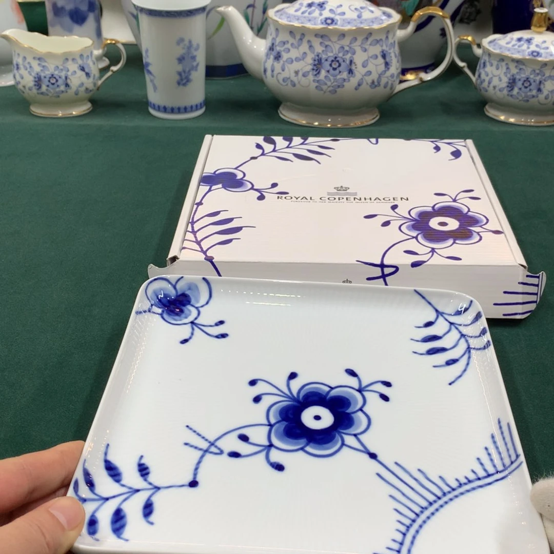 摆件全是大漂亮瓷器啊美美哒