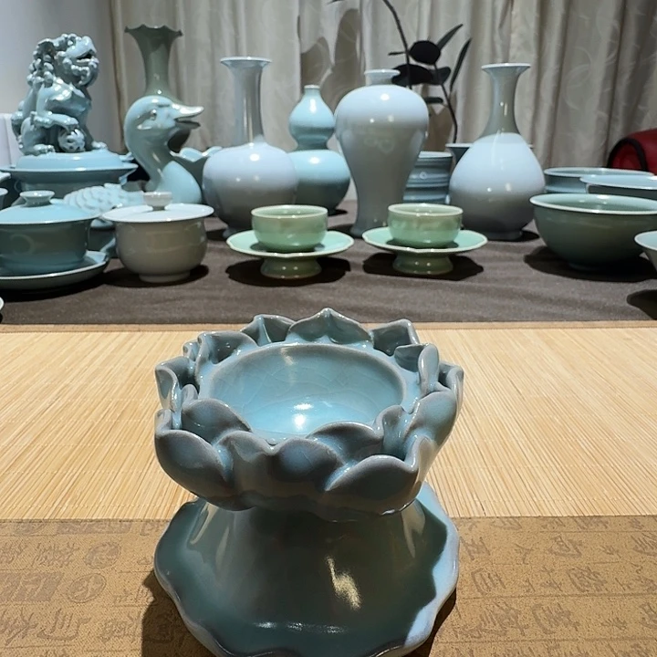 摆件陶莲花竹台。，。。。。
