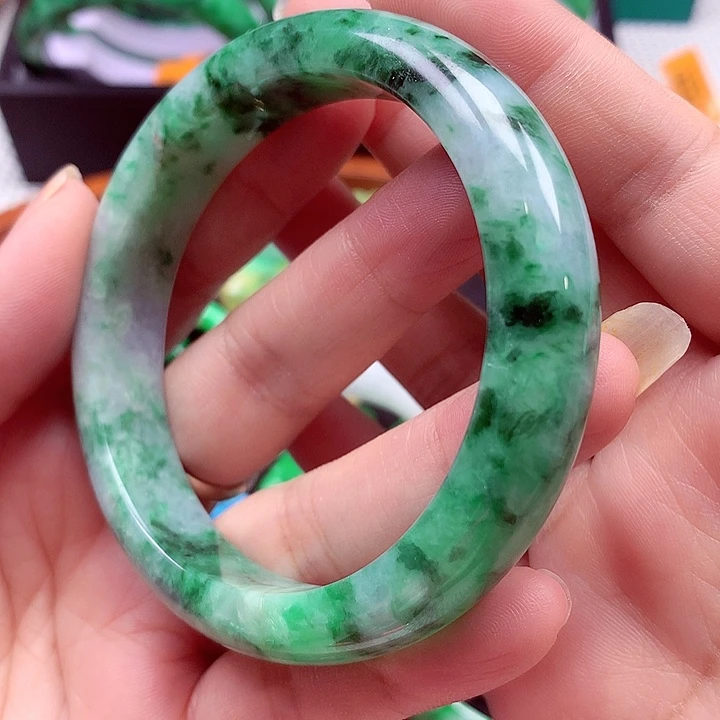 未镶嵌手镯翡翠翡翠
