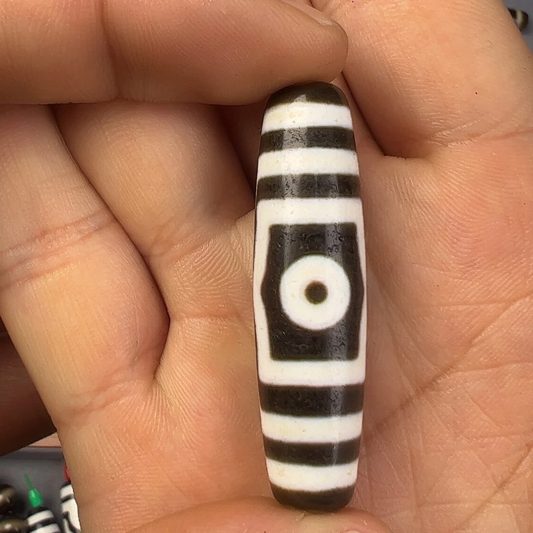 玛瑙/玉髓颈饰合金