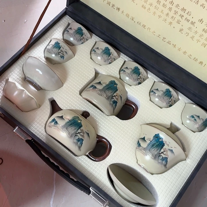 孤品茶具套装等。