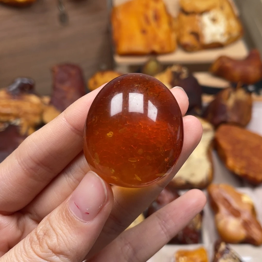 琥珀未镶嵌珠宝奇石
