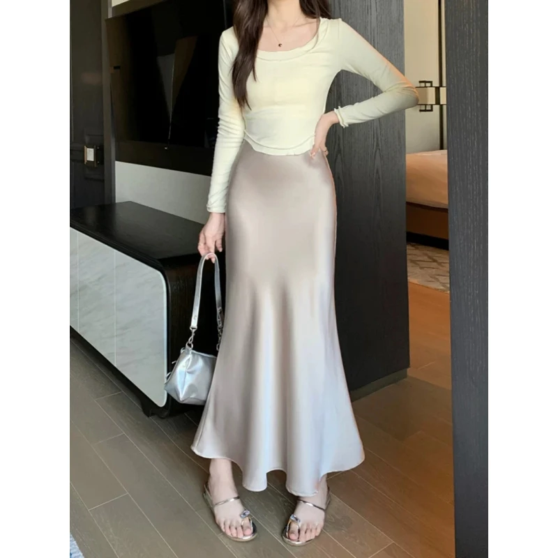 醋酸缎面包臀裙缎面鱼尾裙子半身裙中长款女秋设计感小众高腰半裙