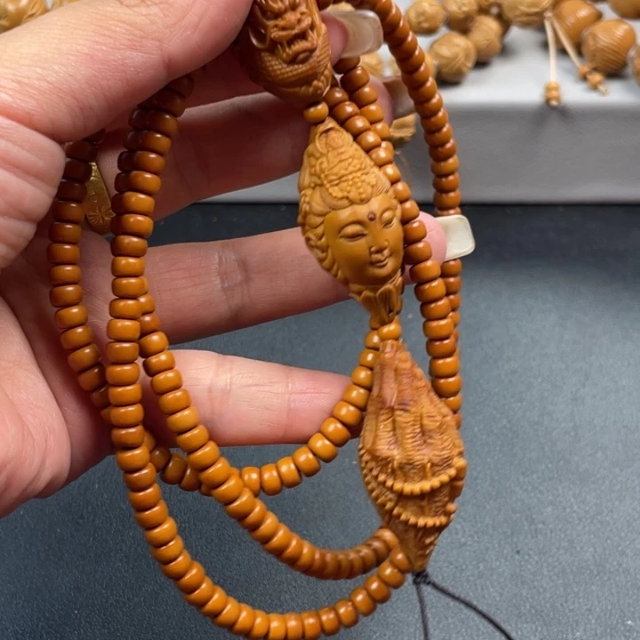 猴头核桃吊坠橄榄核