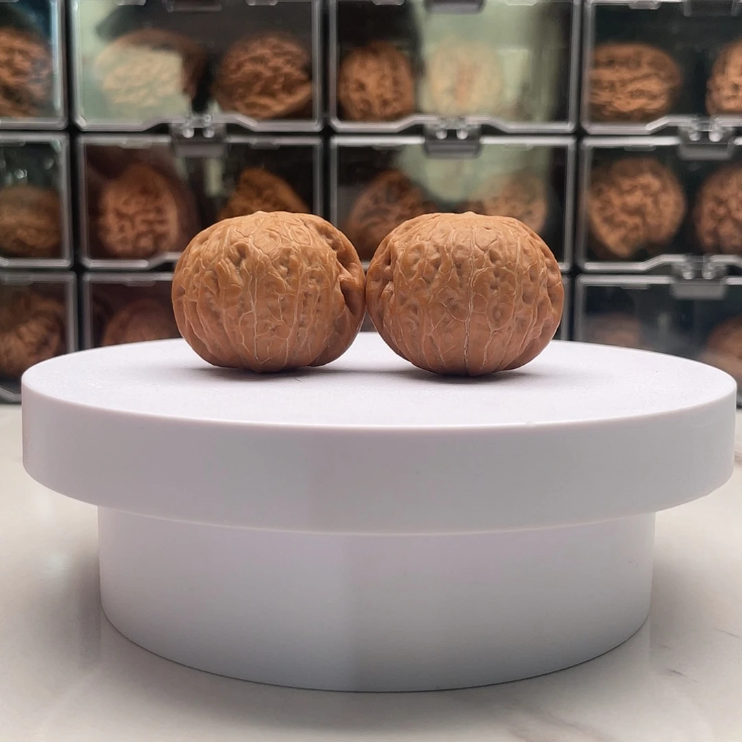 文玩核桃吊坠36X34X30铁锤妹妹