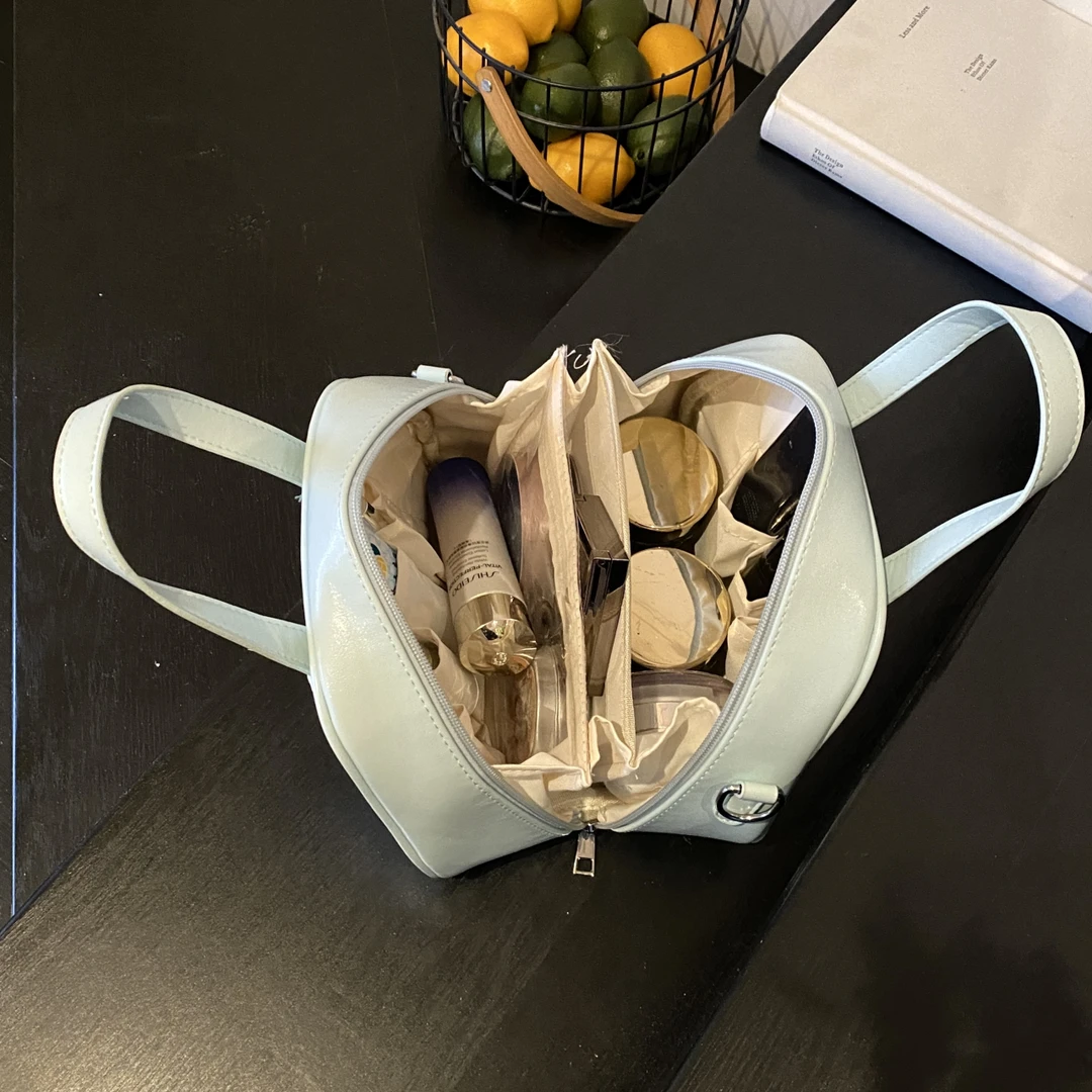 【YILI一粒】化妆包夏季新款高级感手提时尚百搭斜挎包流行小方包女