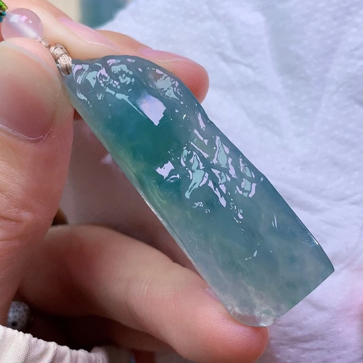 翡翠未镶嵌吊坠(不含链) 9792