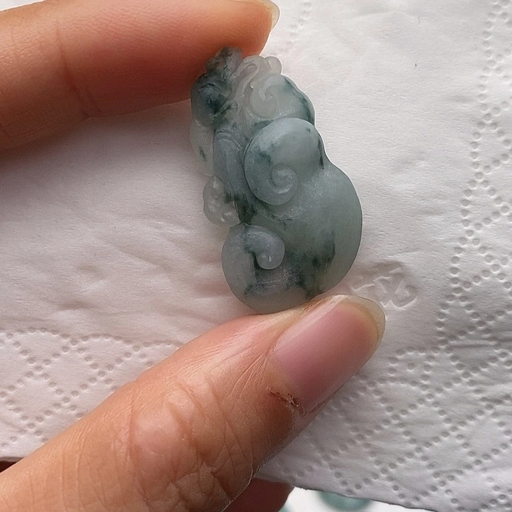 未镶嵌定制翡翠如意
